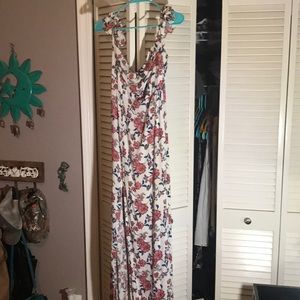 Forever 21 floral fitting dress